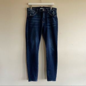 KANCAN Kurvy Ultra High Rise Skinny Jeans Size 29